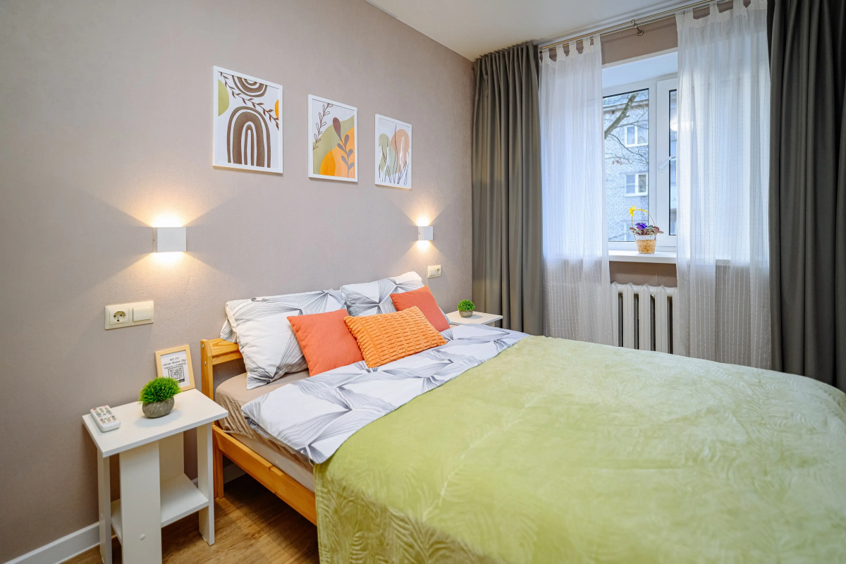 Двухкомнатная квартира рядом с Кремлем