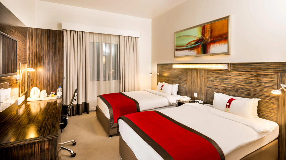 Holiday Inn Express Dubai Internet City an IHG Hotel