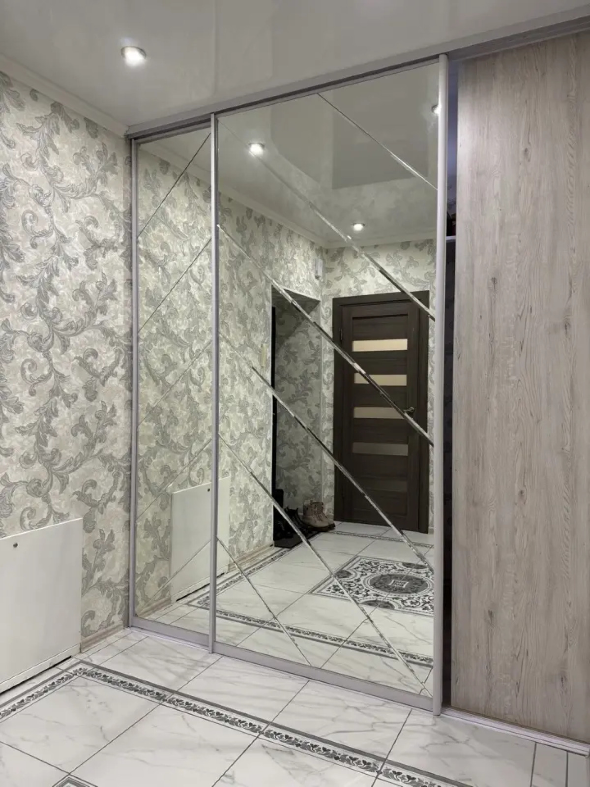 Апартаменты Кристалл у Мать и Дитя