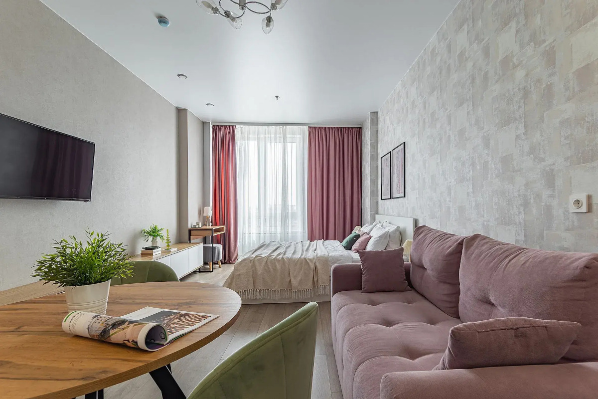 Апартаменты Просторная студия в центре на ул. Горького 23а Сова-Дом