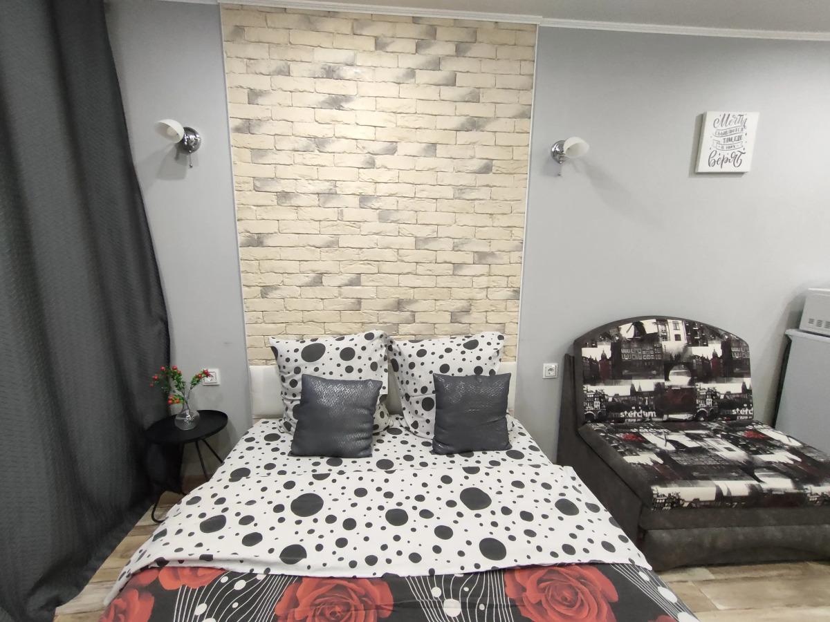 Апартаменты День & Ночь Серебро