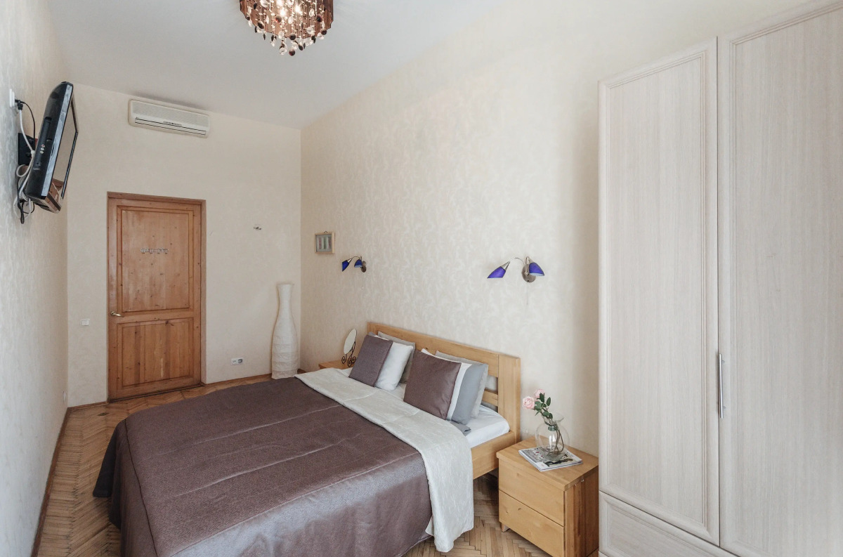 Квартира с видом на Казанский собор