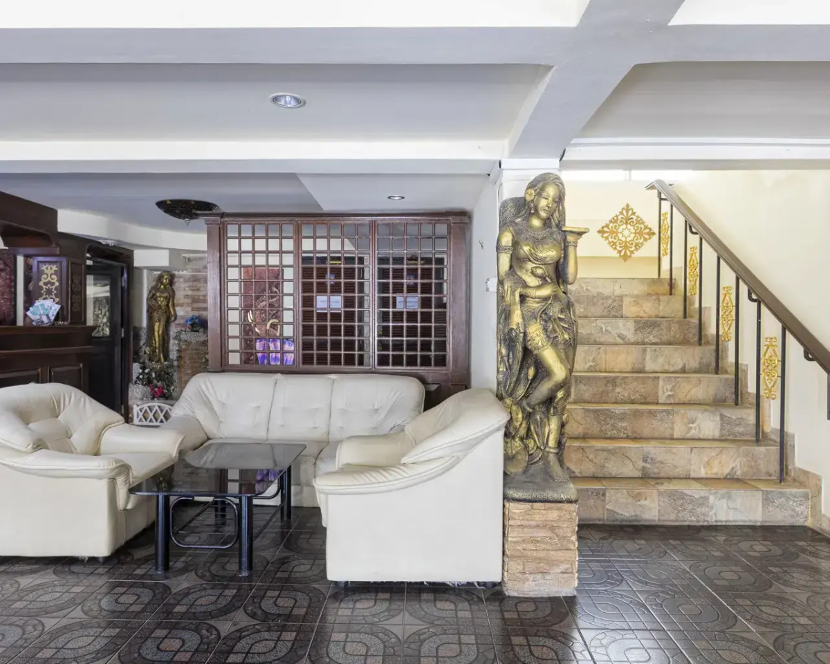 Отель Jaranya Hotel