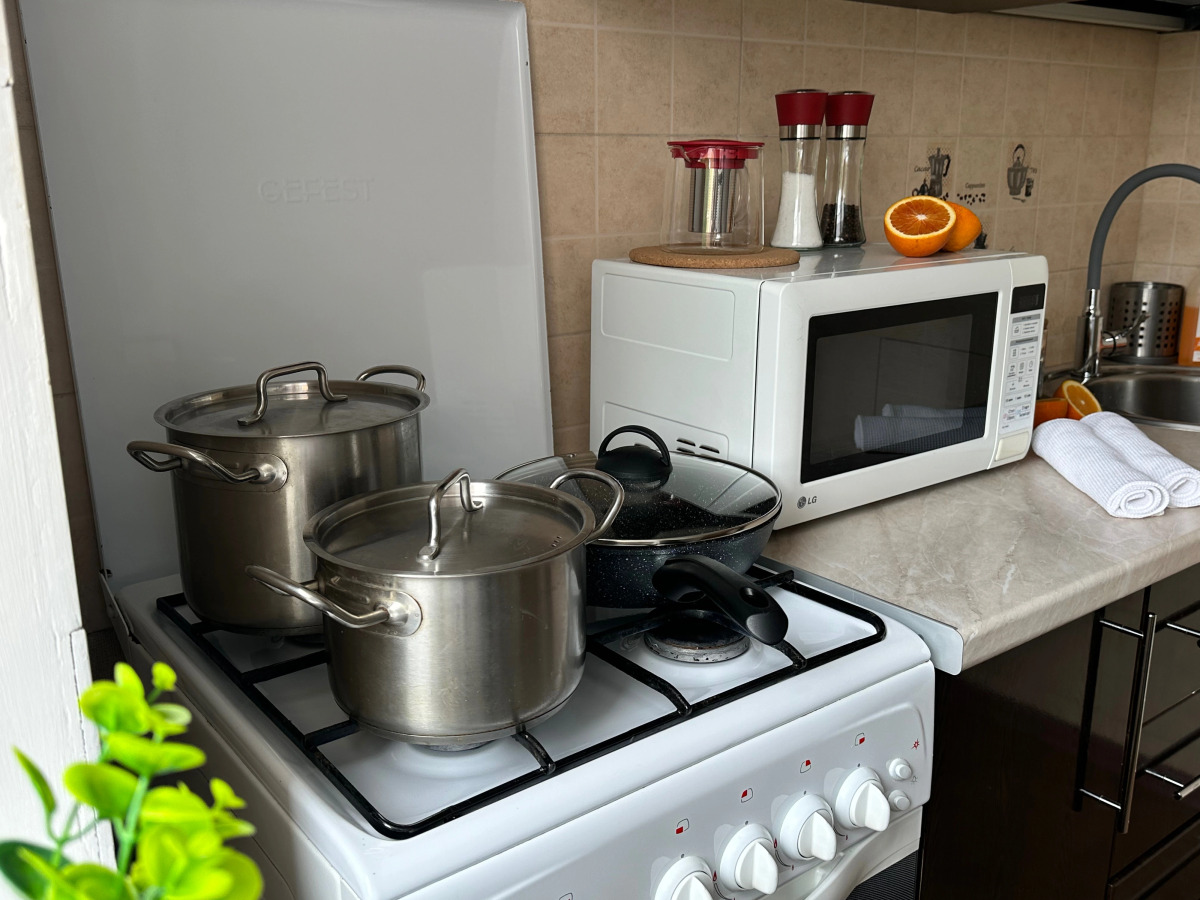 Апартаменты Леонова