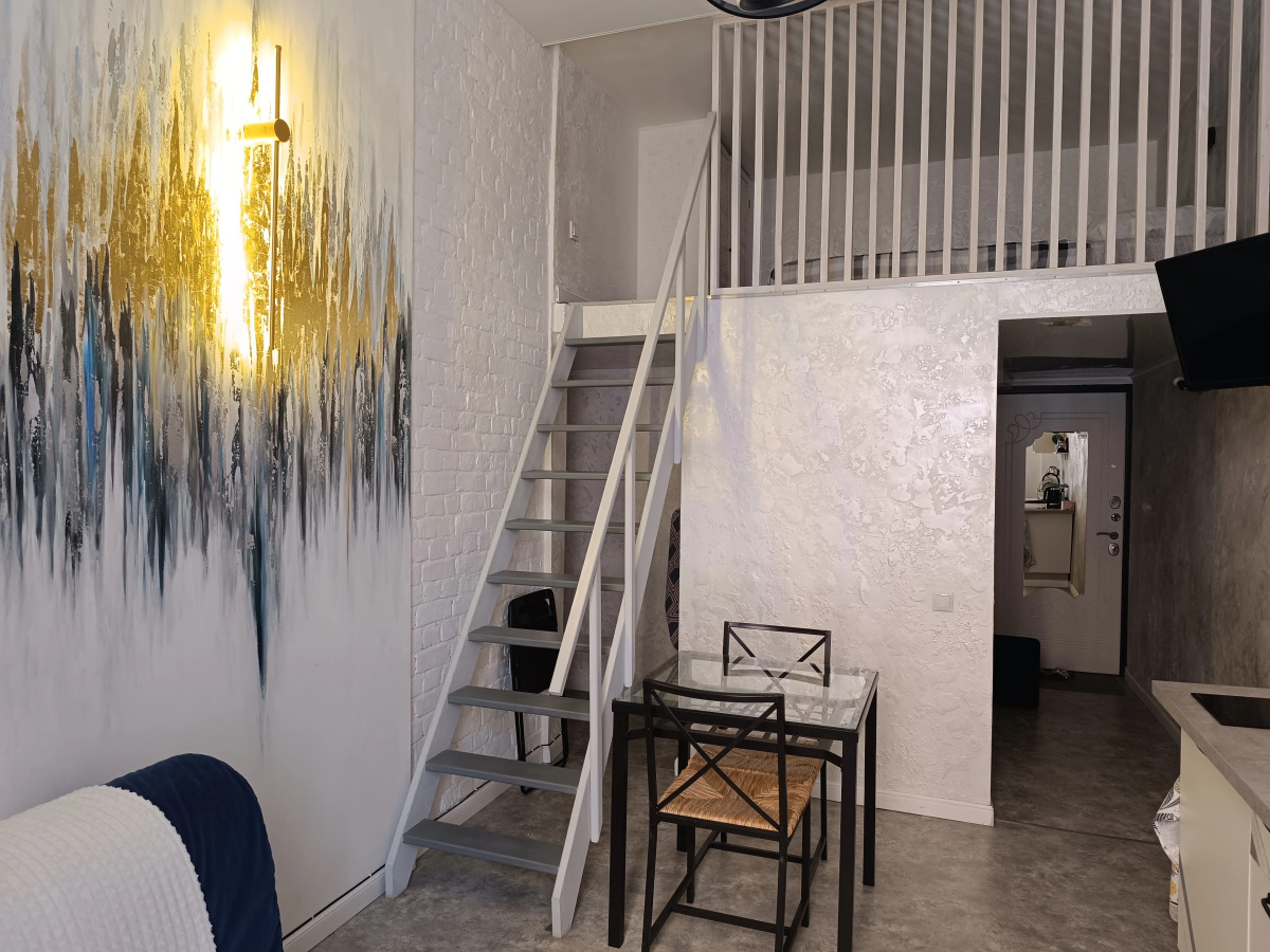 Квартира Двухуровневая в центре возле набережной