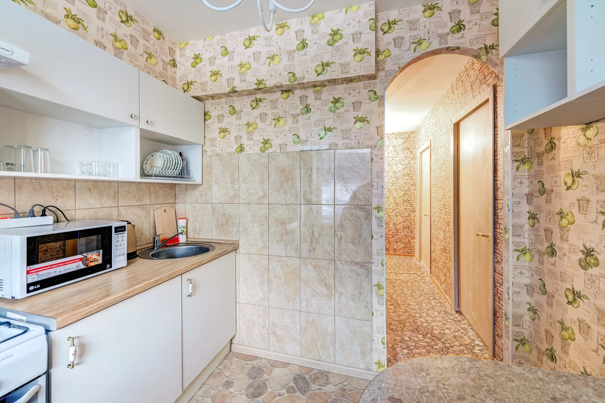 Апартаменты Дом у Метро на 8 марта