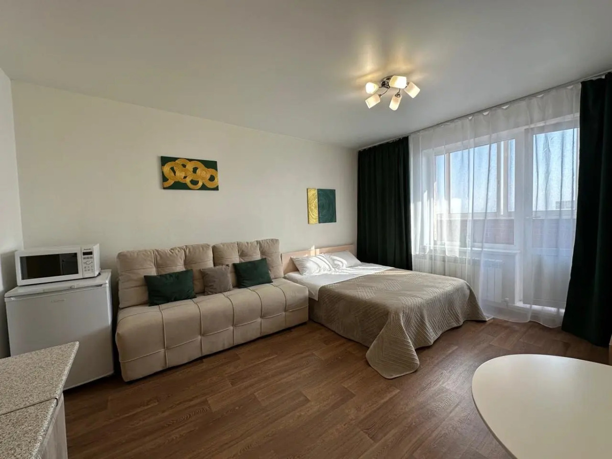 Апартаменты На 18 этаже Сибирская 42