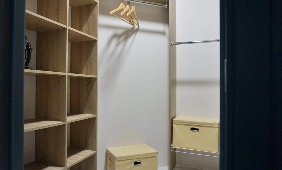 Квартира просторная трешка