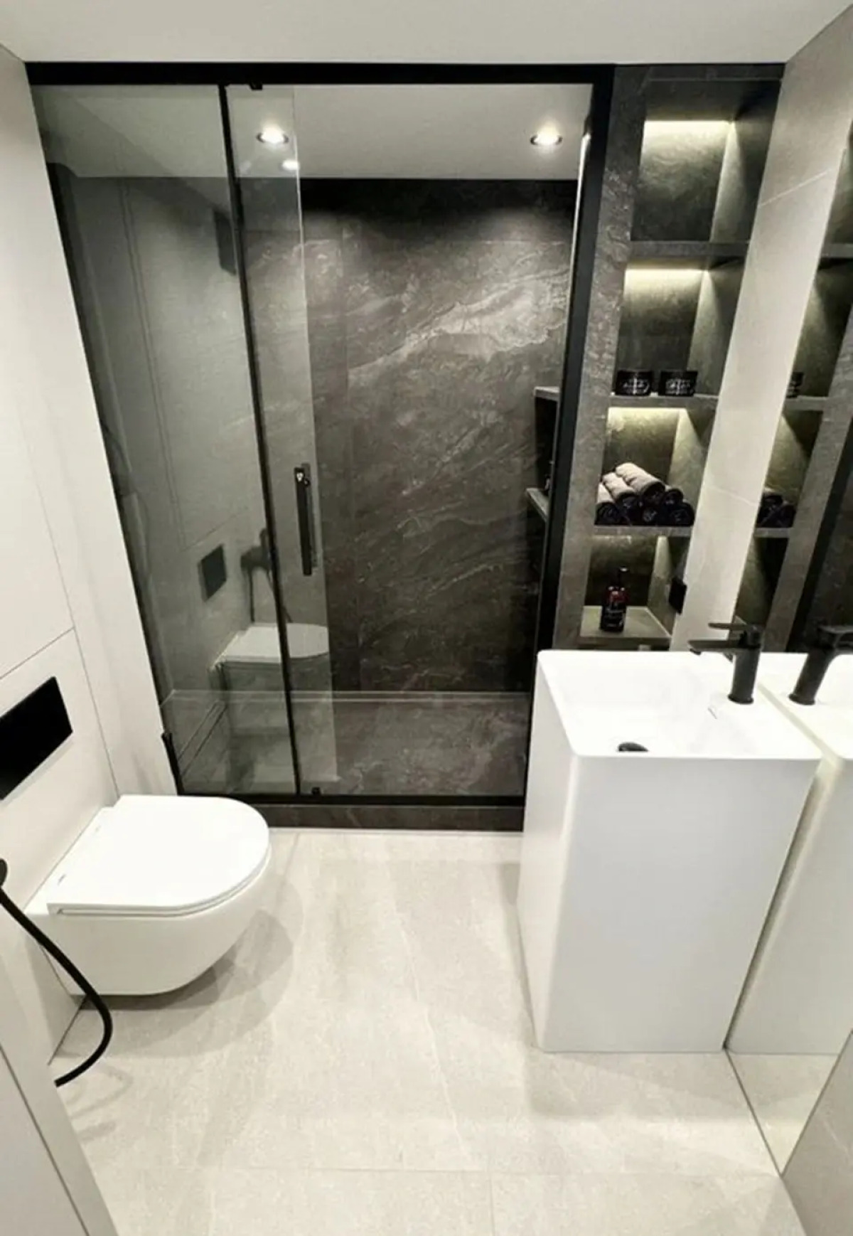 Квартира Дизaйнерcкая двухуровневая в Сириусе