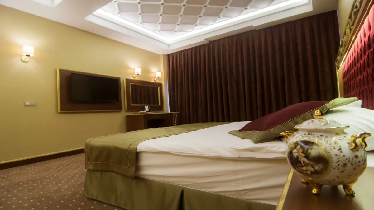 Отель MB Deluxe