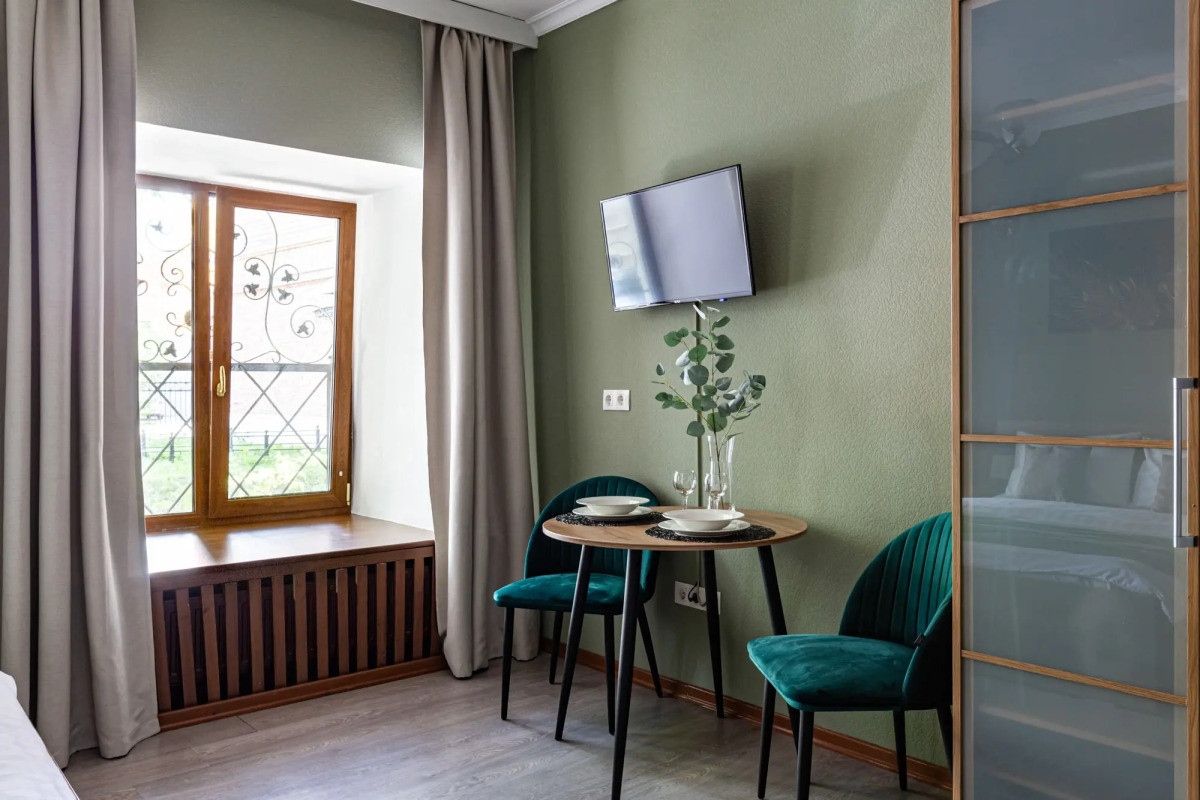 Апартаменты для двоих гостей с 1 кроватью (1 эт или 2 эт)