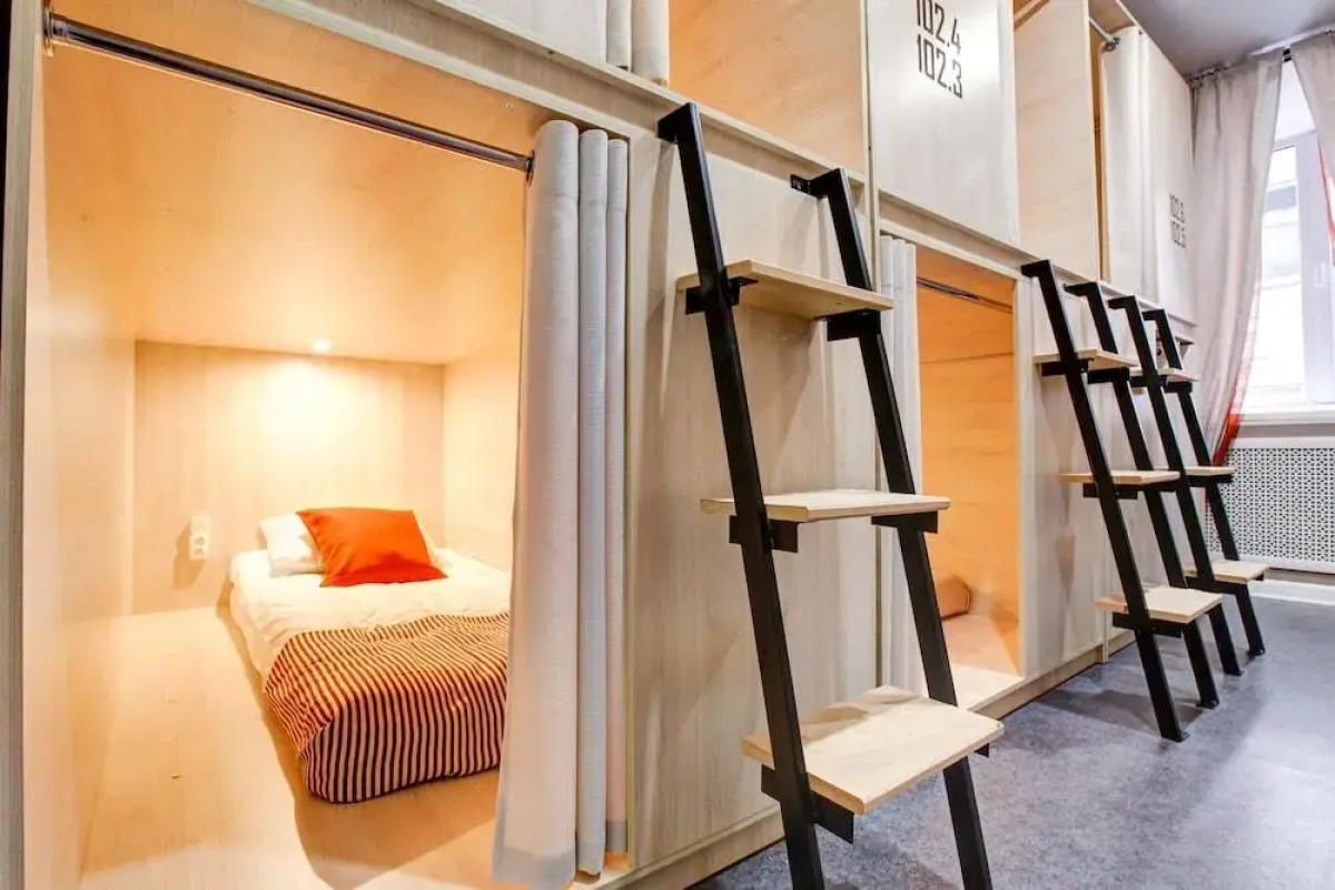 Отель Капсульный хостел Dad and Cat