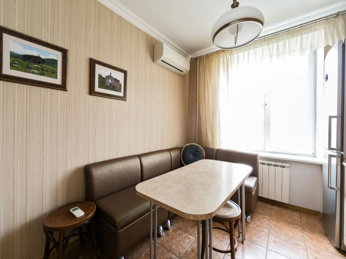 Апартаменты MaxRealty24 Марии Ульяновой 12