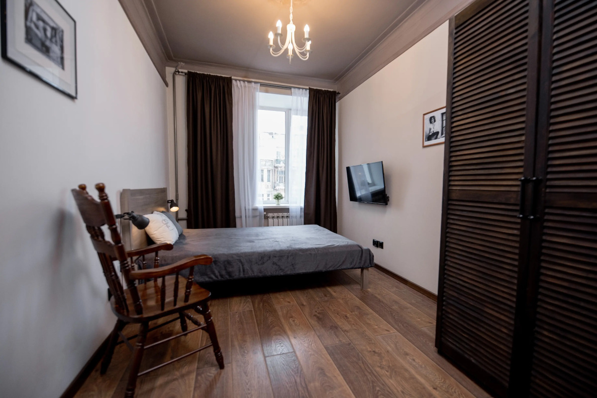 Апартаменты 2-х комнатные в Тихом Центре в стиле Старый Питер