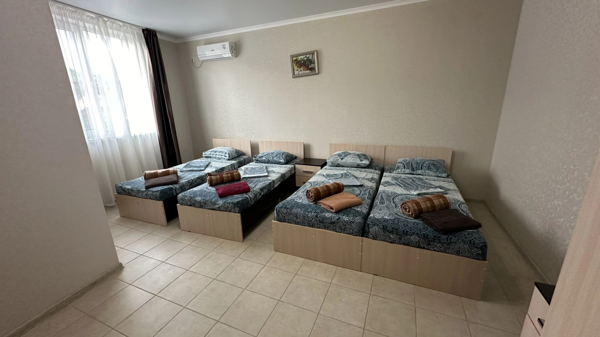 Гостевой Дом "Adam & Eva"