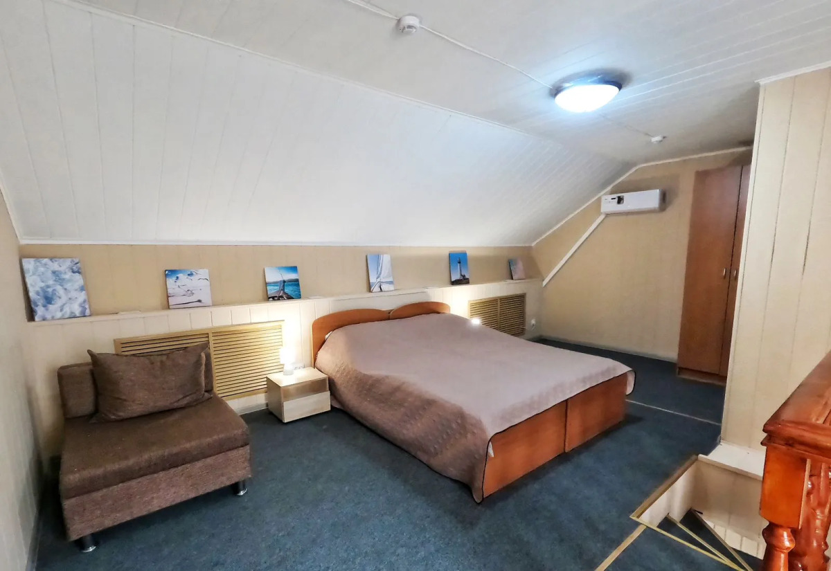 Отель Евразия