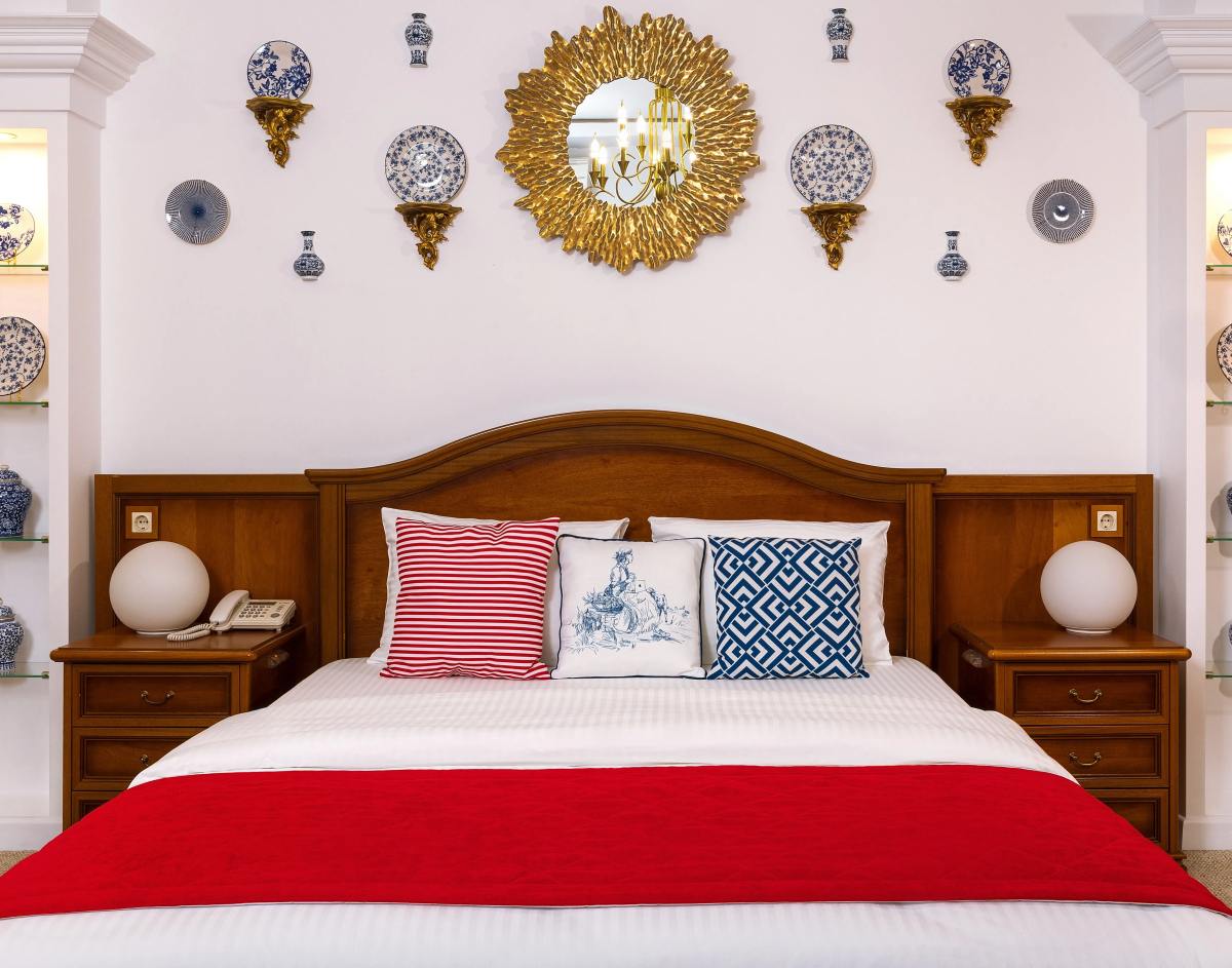 Отель Реавиль