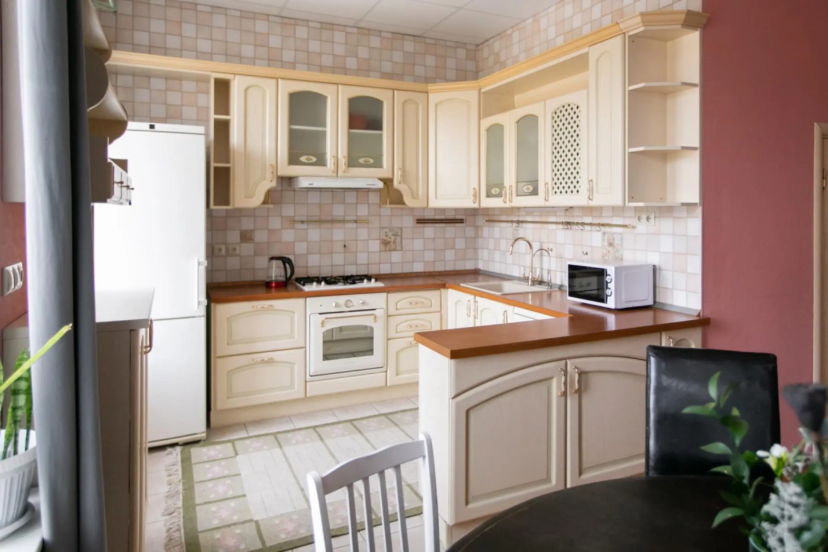 Апартаменты четырёхкомнатные в центре города