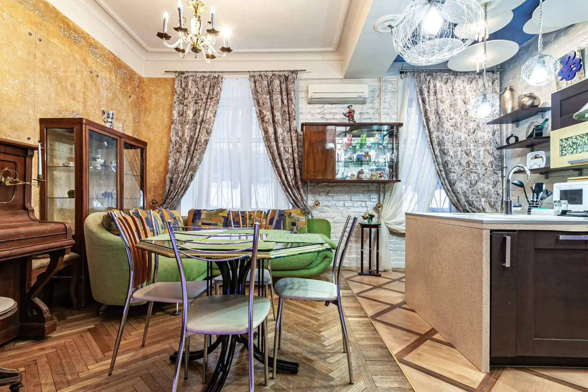 Апартаменты Народная 13 (049)