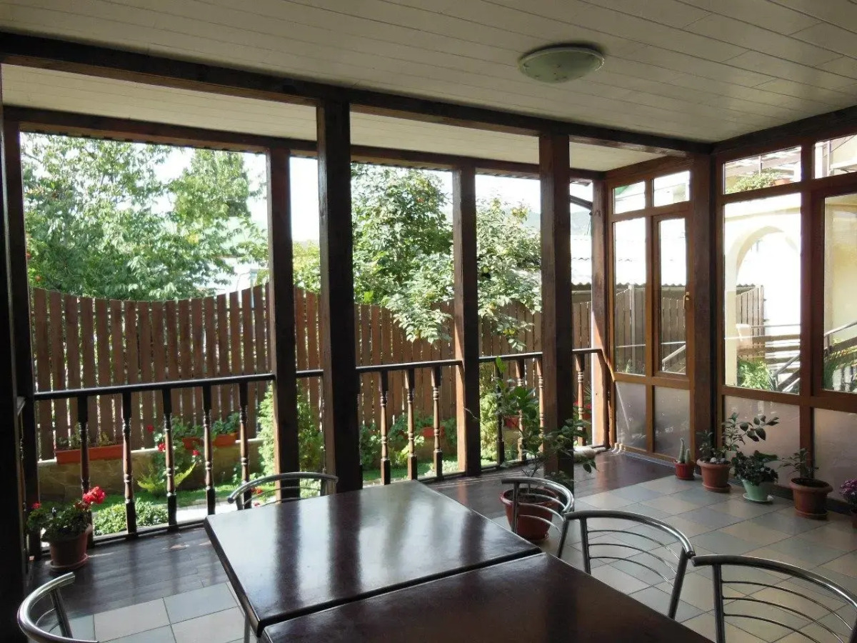 Отель Лучистая