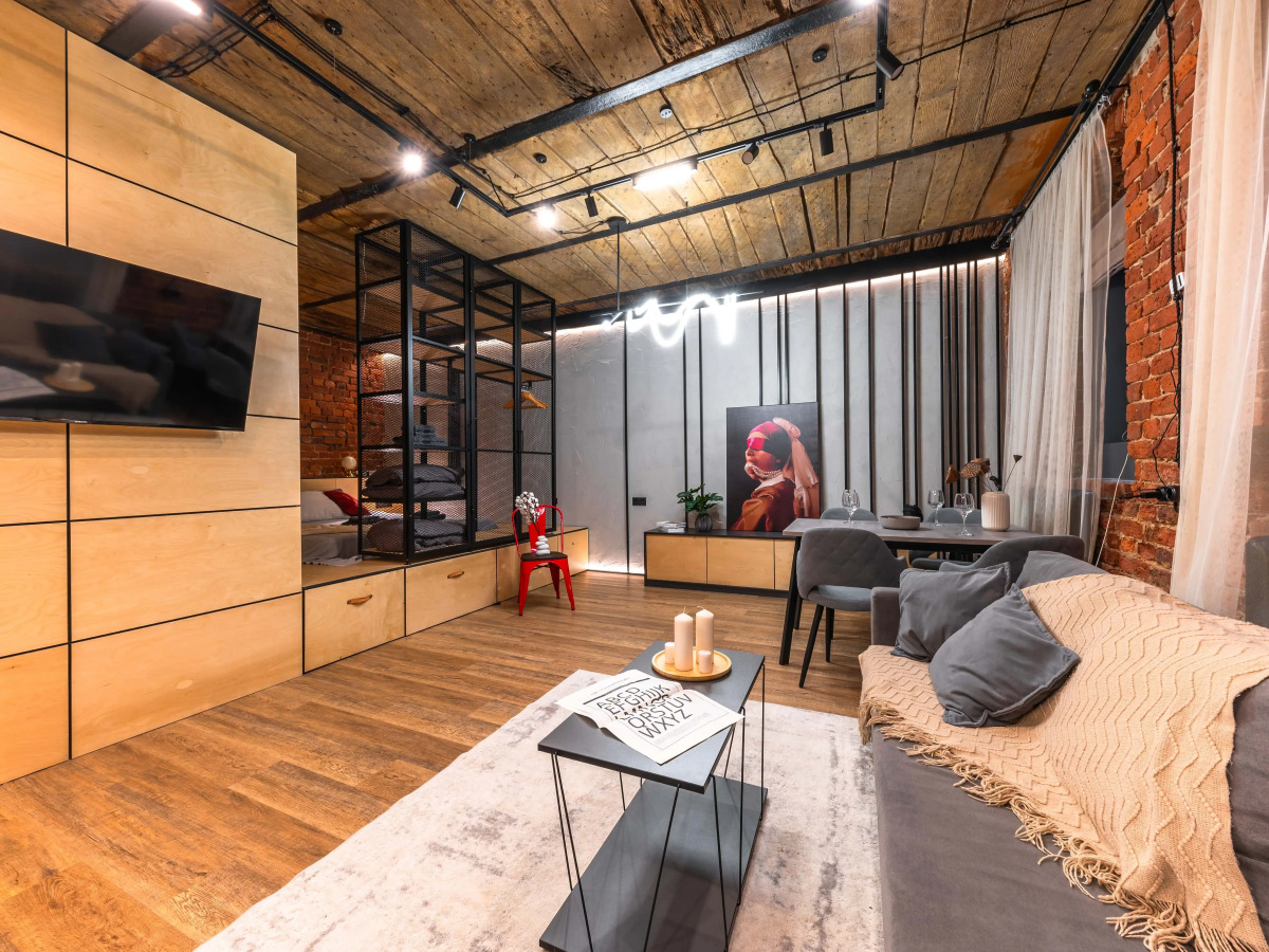 Просторная студия в историческом центре СПб