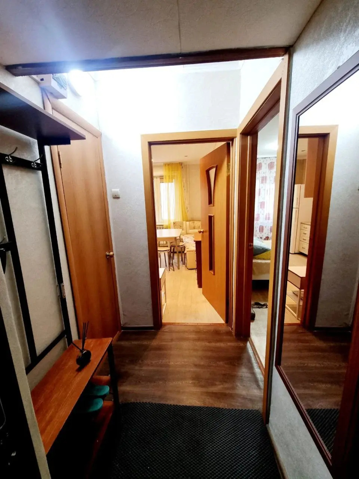 Квартира однокомнатная квартира на Есенина 3