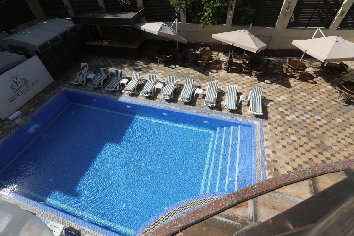 Отель Krokus Plaza