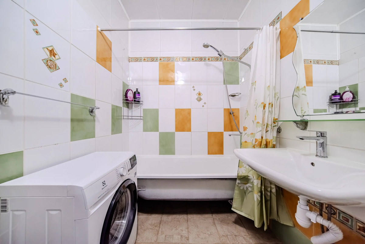 Квартира однокомнатная у метро Академическая