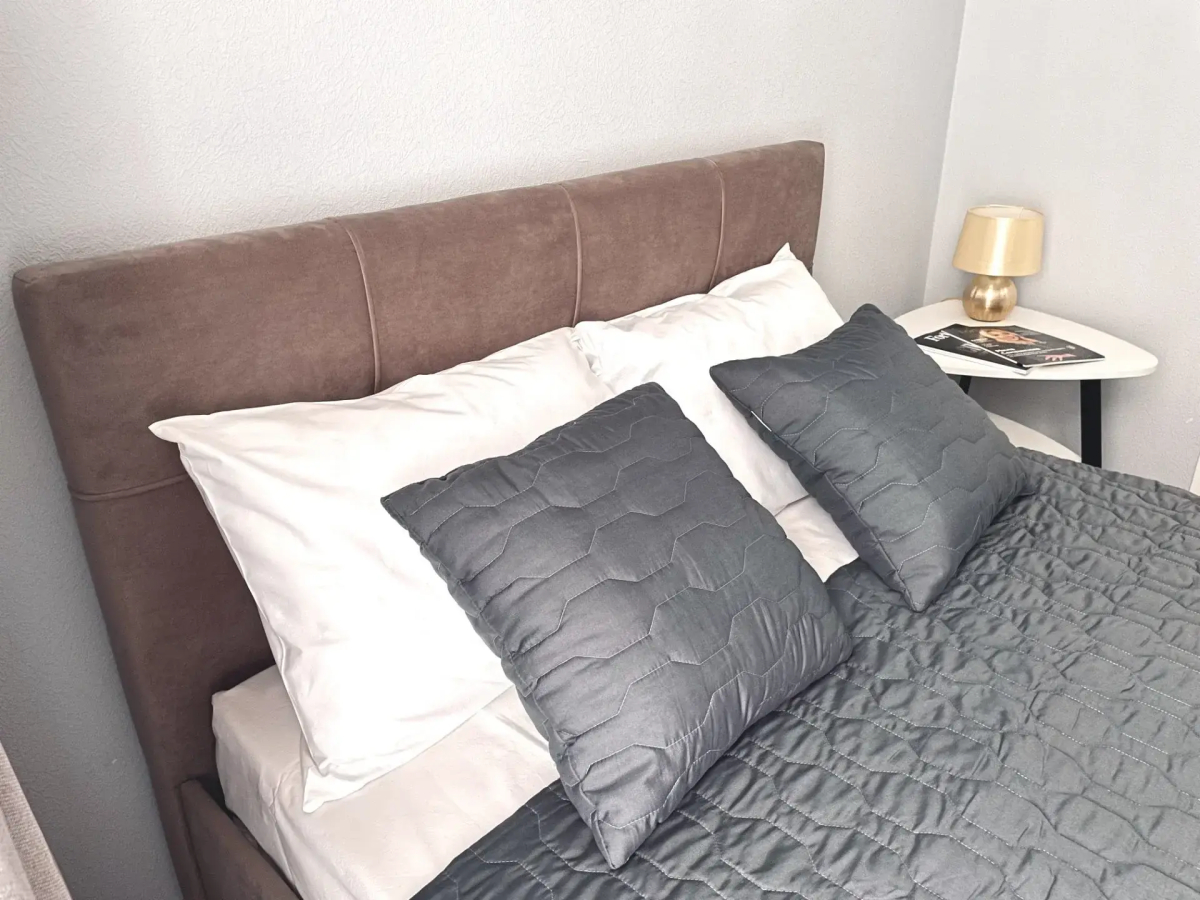 Квартира двухкомнатная  на Толстом мысе у моря до 6 человек