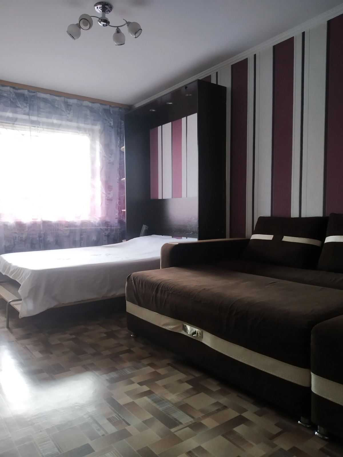 Квартира Две подушки 2+2 на Ленина,125А