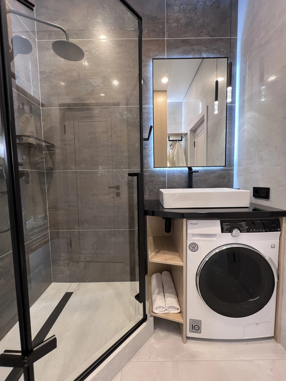 Квартира Новая евродвушка с дизайнерским ремонтом