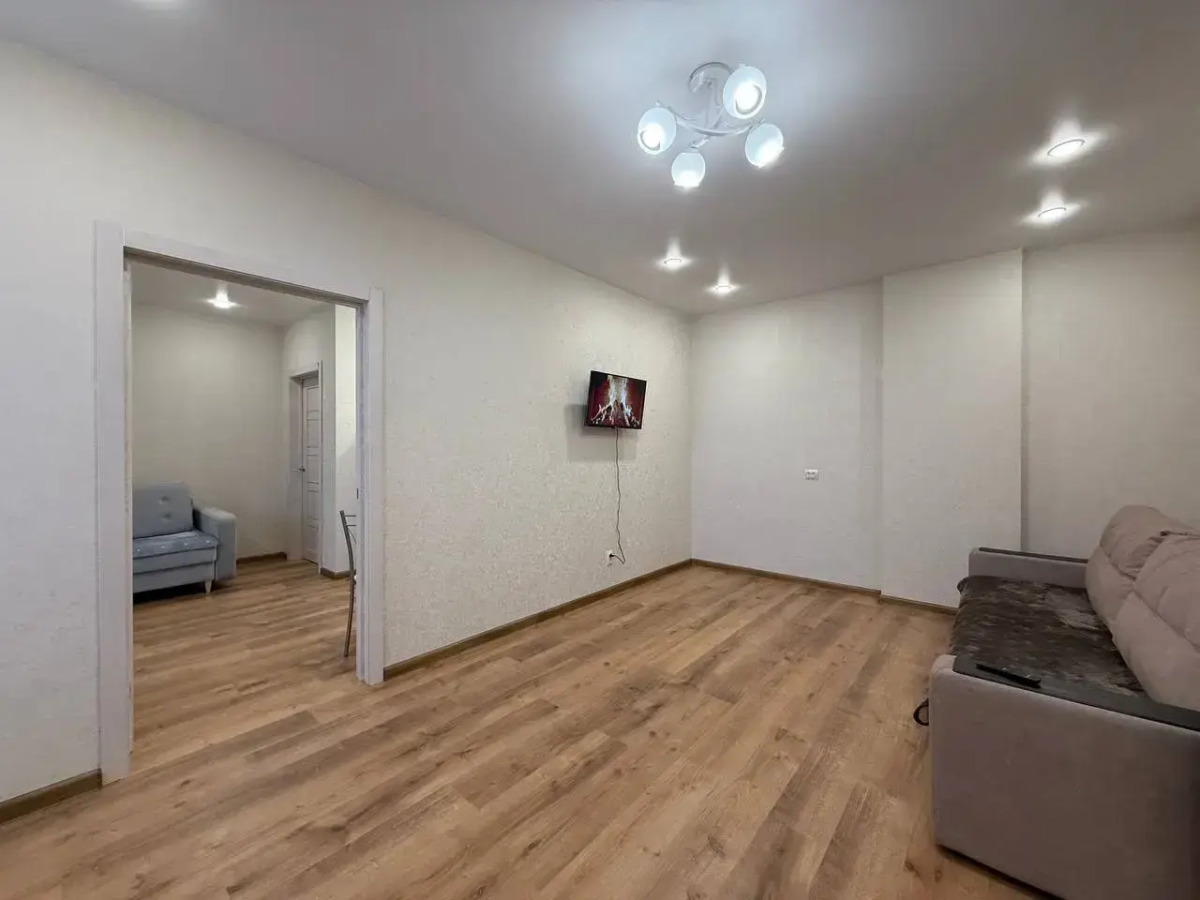 Квартира Двухкомнатная Рядом с Метро