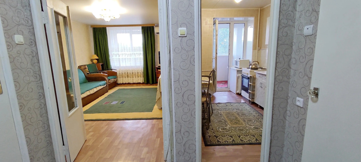 1-комн. квартира в Волжском посуточно от собственника