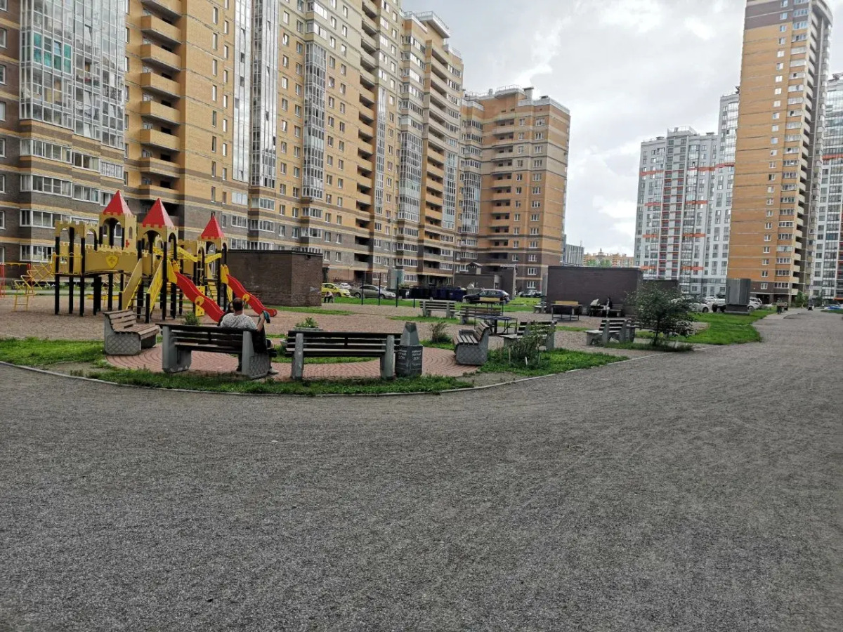 Квартира просторная с балконом и видом на лес