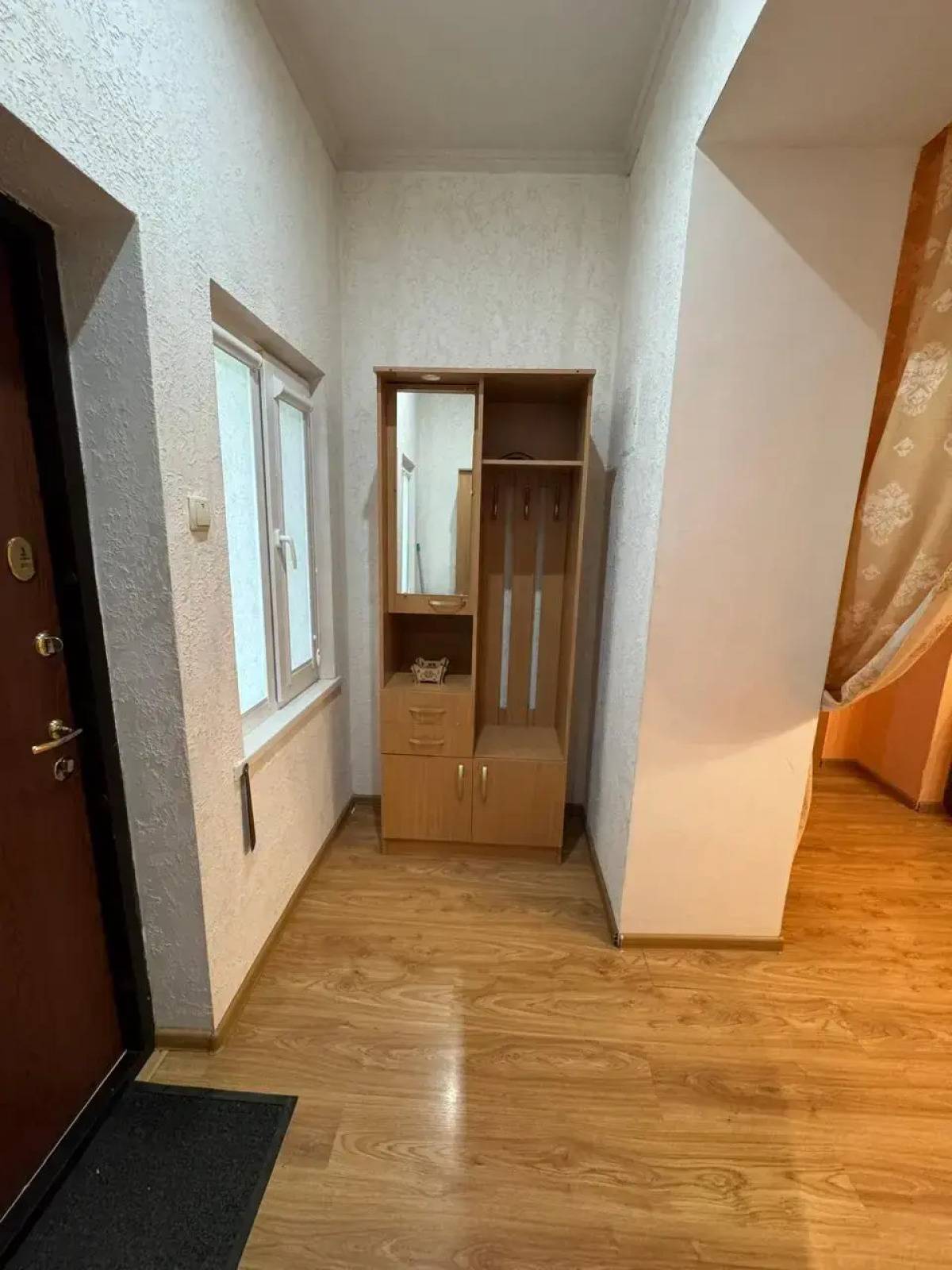 Квартира рядом с ЖД вокзалом