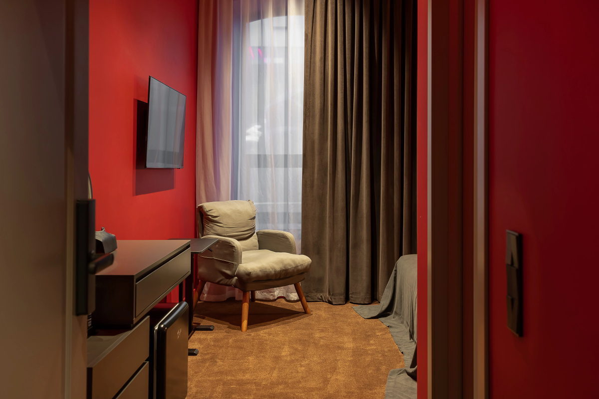 Апартаменты Red room в NikolaevBuilding