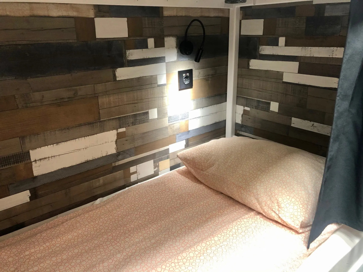 Хостел Рокет