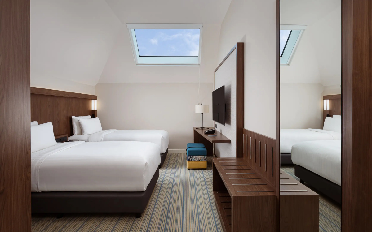 Отель Courtyard by Marriott Baku