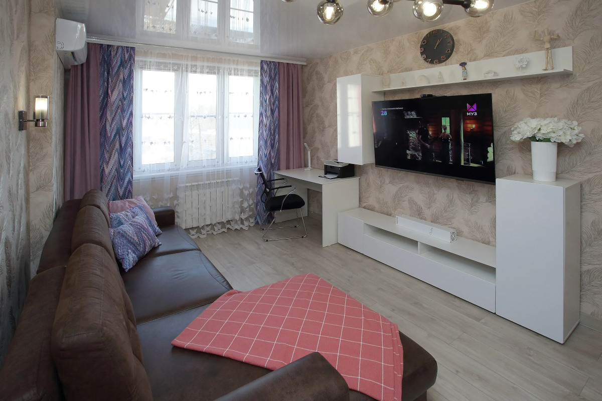 Квартира Новый дом! У метро ст. Заречная! 6 км до центра