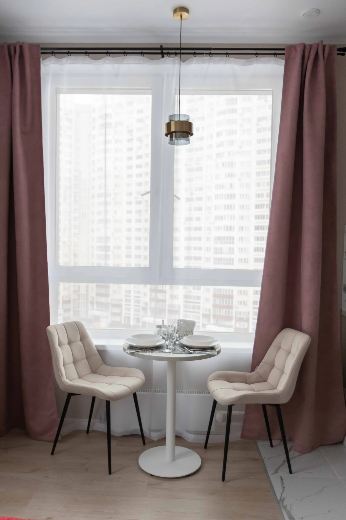 Апартаменты студия на Летчика Грицевца