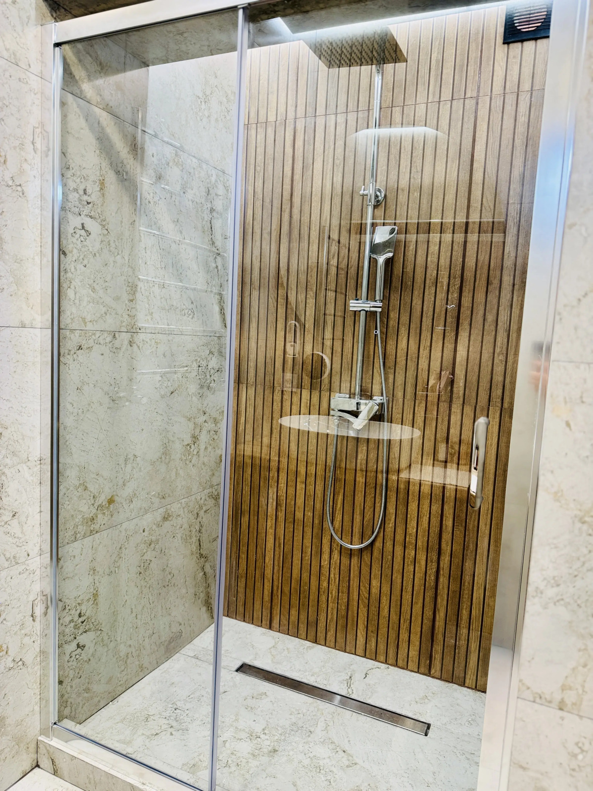 Апартаменты Кирова 6