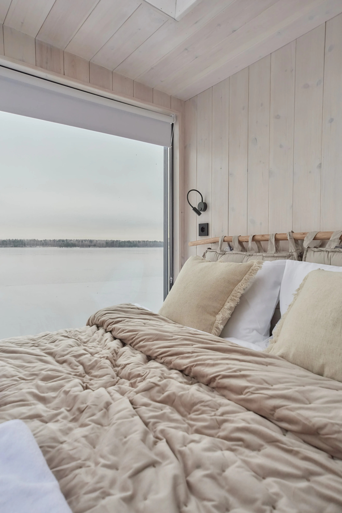 Гостевой дом Дом у озера 4Стихии