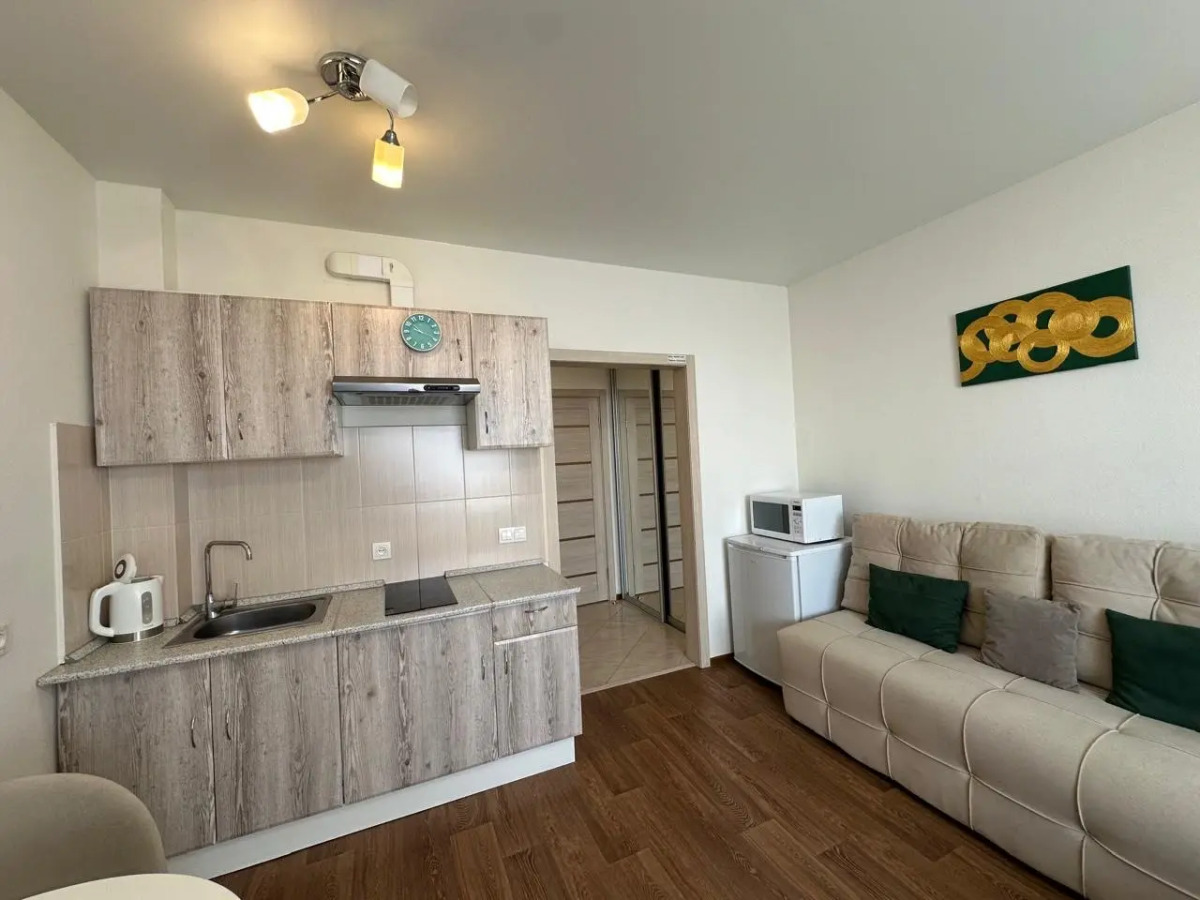 Апартаменты На 18 этаже Сибирская 42