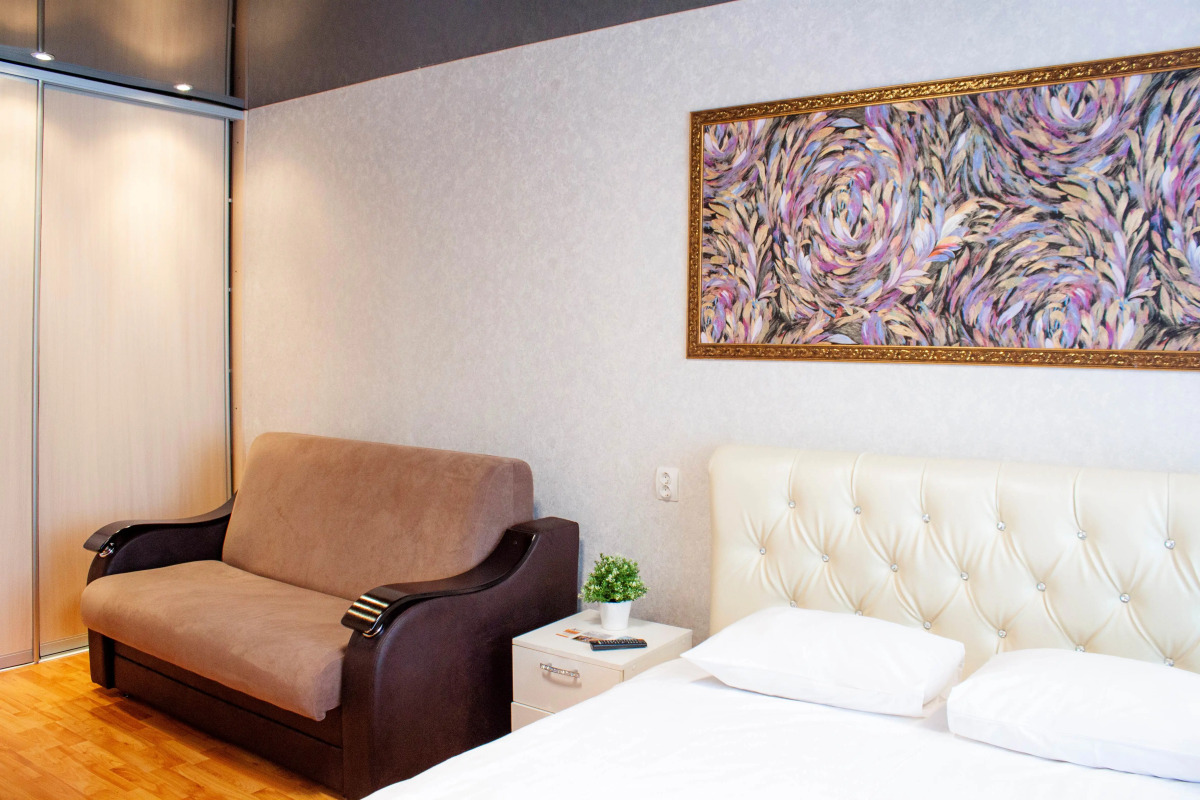 Квартира Апартаменты Квартирный Вопрос на Артема 116