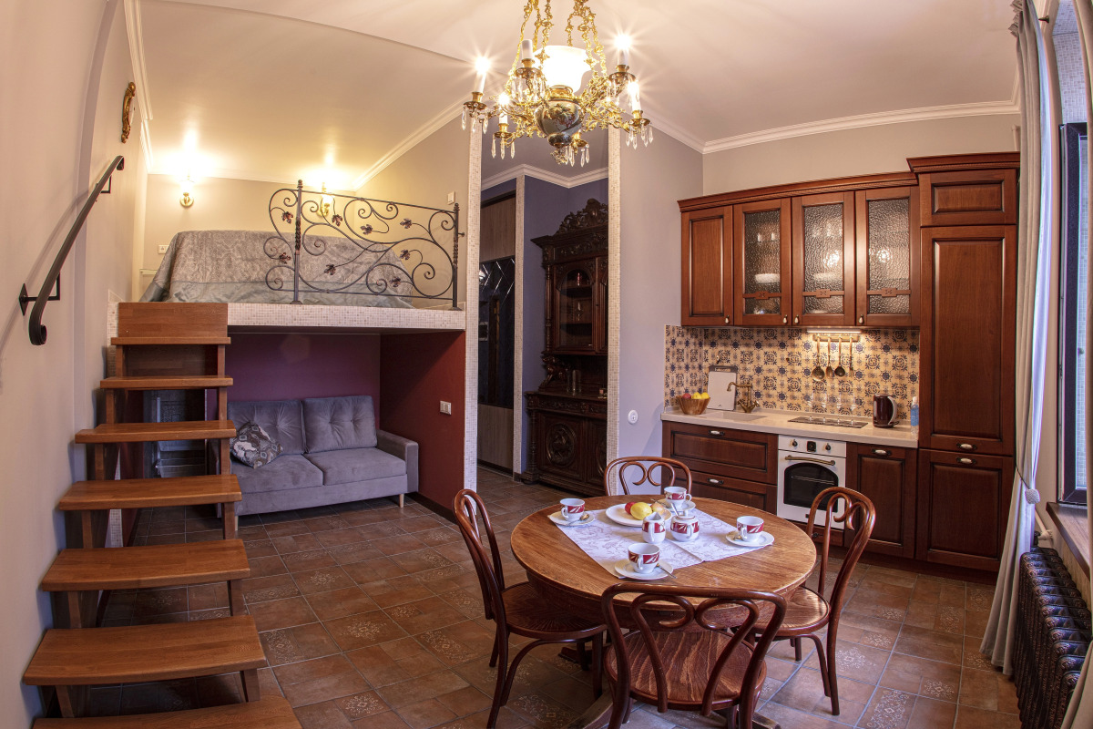 Видовые апартаменты рядом со Спасом на Крови