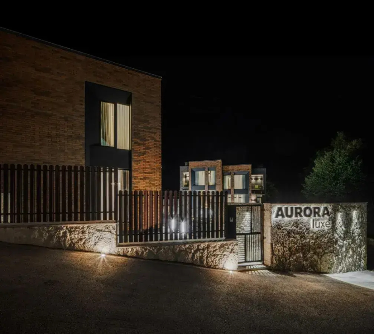 Aurora Luxe