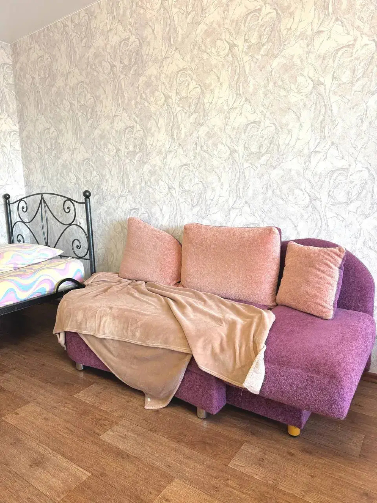 Апартаменты Двухкомнатные Володарского 17, 6 этаж