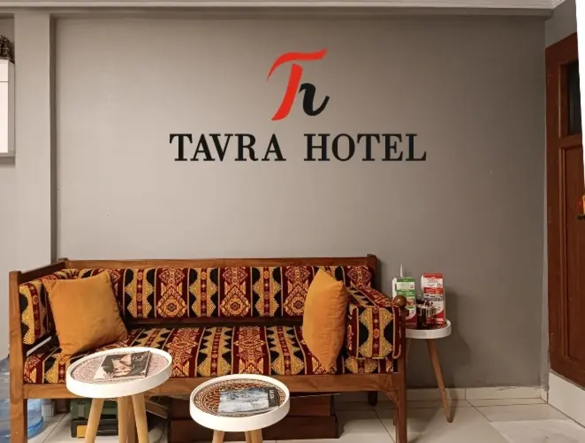Отель Tavra