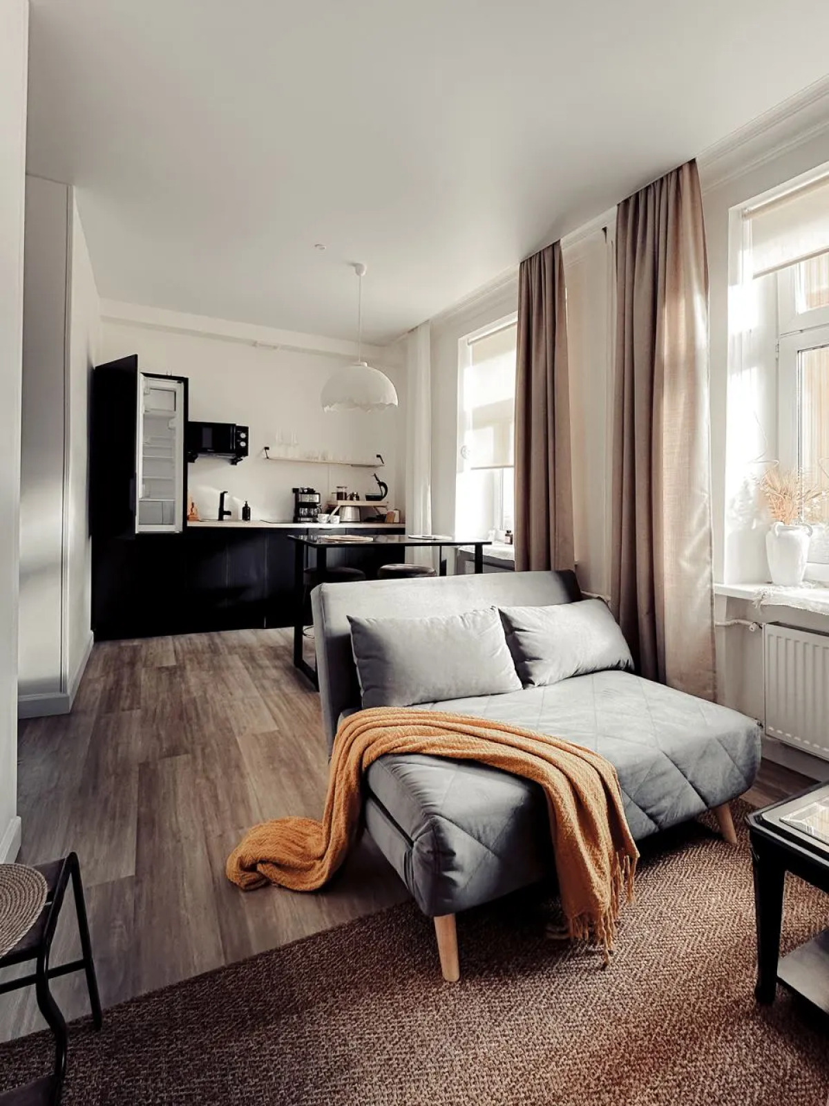 Квартира В. Первомайская