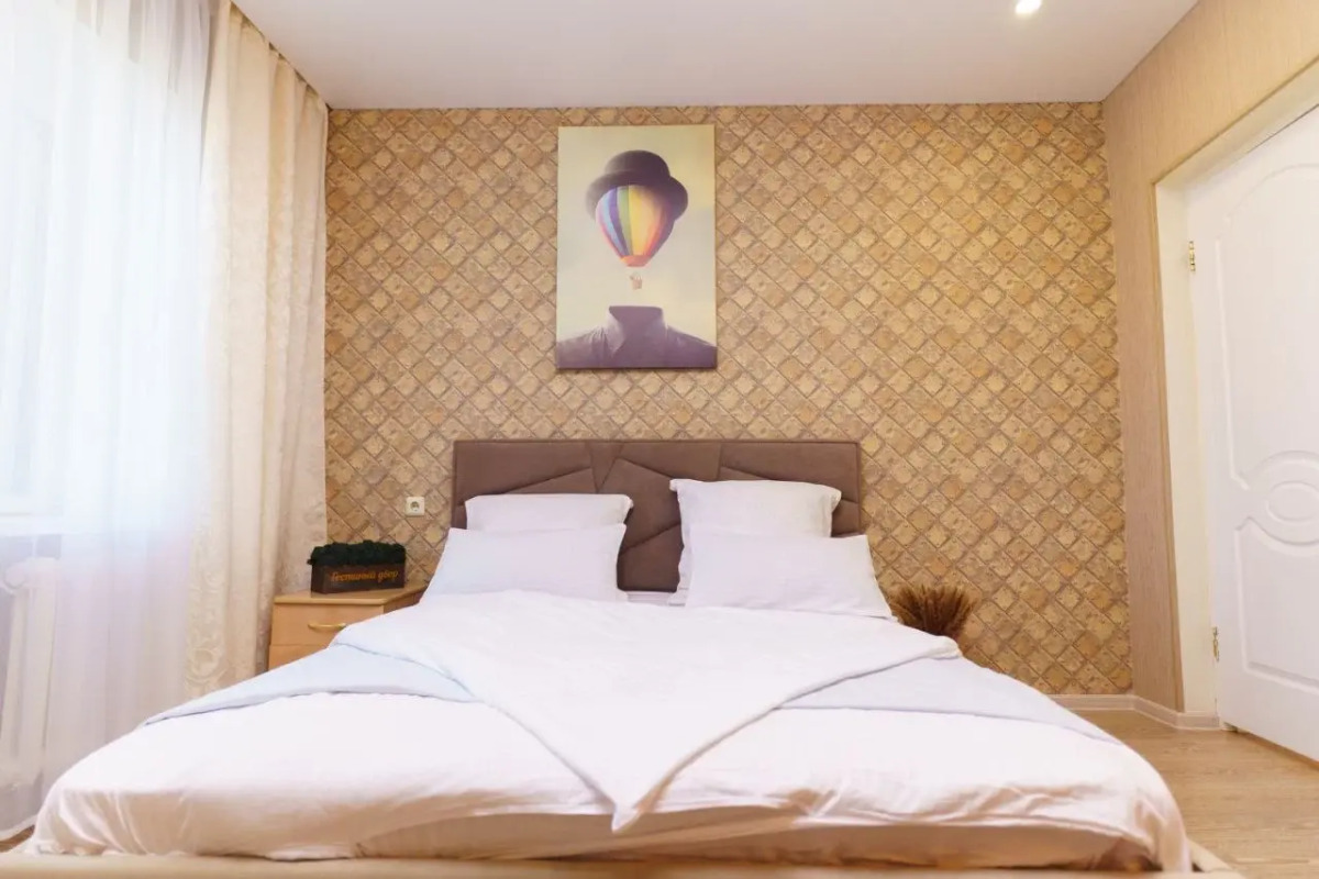 Квартира на Бульваре Роз 13